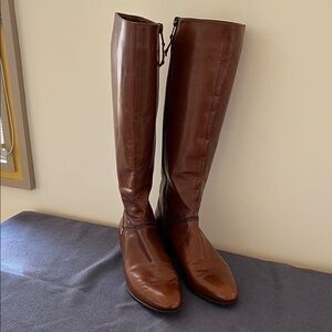 Salvatore Ferragamo Chestnut Boots.  Size 7b.